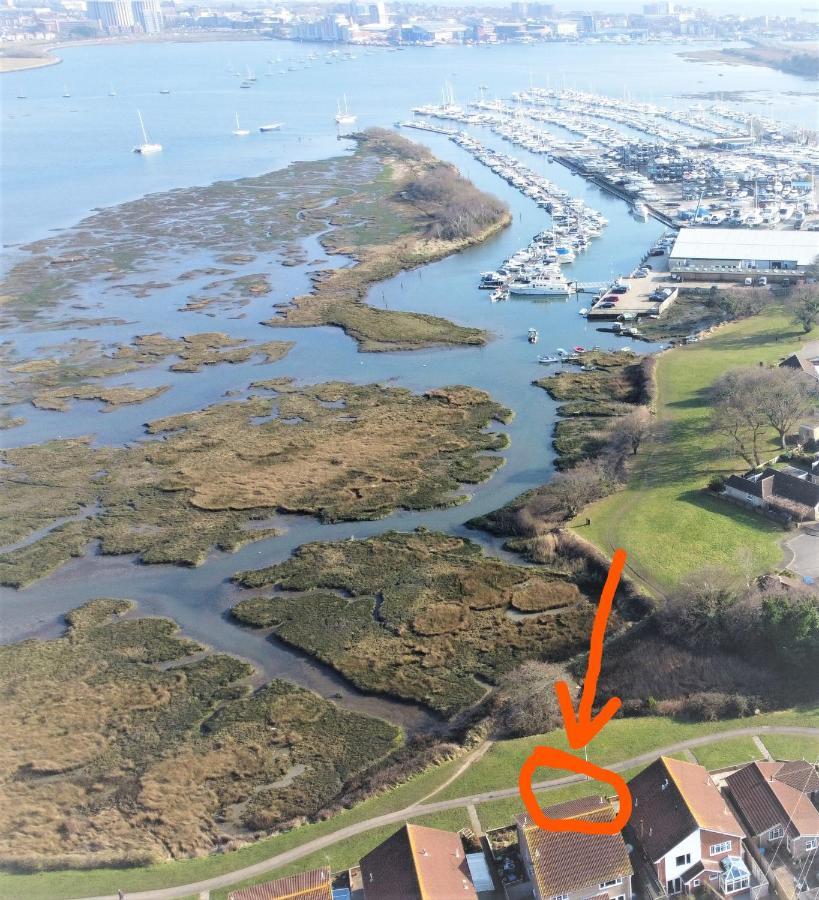 Waterfront - Holes Bay, Poole, Dorsetヴィラ エクステリア 写真